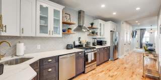 1935 CAMBRIDGE Street Gallery 12