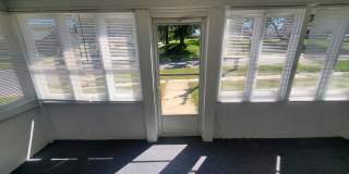 2 Bedroom Home with Detached Garage! 2 Bedroom Home with Detached Garage! Gallery 27