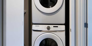 Avalon Alderwood Place Gallery 14