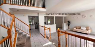 Luxury Home in Woodbridge Luxury Home in Woodbridge Gallery 10