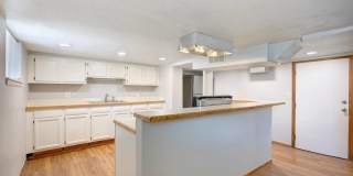 1517 Harrison Gallery 3