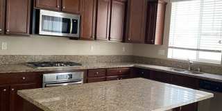 Price Lowered! Eastvale 4 bedroom Partially Furnished Home Gallery 4