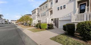 FIRST MONTHS RENT FREE WITH SIGNED 2 YEAR LEASE Gallery 4