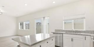 Beautiful 3/2.5 (Solar) Natomas Gem!  Please read entire ad for viewings! Gallery 7