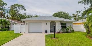 742 99th Ave N Gallery 1