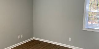 Charming Fully Renovated 2-Bedroom, 1.5-Bath Home for Rent, Lawn Maintenance and W/d Units Included Gallery 7