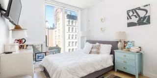 241 5TH Avenue Gallery 5