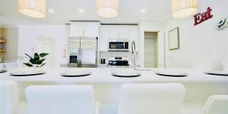 244 NW 6th Ave Gallery 1