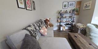 174 Clinton Street Gallery 5