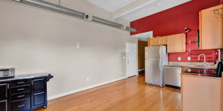 1301 Adams St Ne Gallery 5