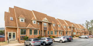 1146 WALKER Road unit: G Gallery 1