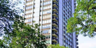 1455 N Sandburg Terrace 1455 N Sandburg Terrace Gallery 1