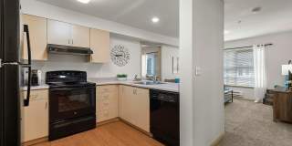 Destinations Lynnwood 61+ Active Adult Apartment Homes Gallery 79