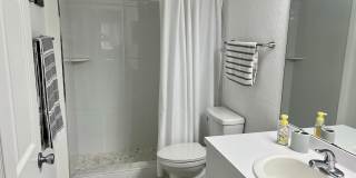 ***VERY REASONABLE RATE***FULLY FURNISHED  ***LOVELY FURNISHED 2 BED/2 BATH***GROUND FLOOR**SEASONAL*** Gallery 11