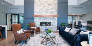 Huntcliff Gallery 23