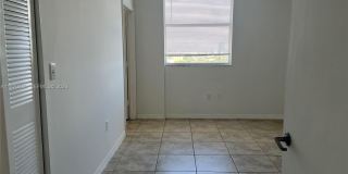 1 Glen Royal Pkwy Gallery 8