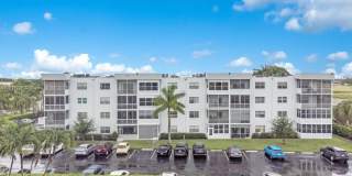 2998 E Sunrise Lakes Dr Gallery 1