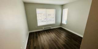 Interlake Apartments Gallery 7