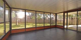 4/3 w/ Fenced yard & enclosed patio! Gallery 23