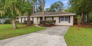Nice home on corner lot in Northwood Gallery 1