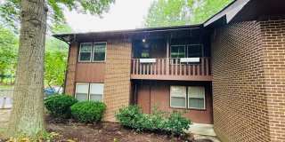 3 Bedroom 1 Bath Condo Gallery 1