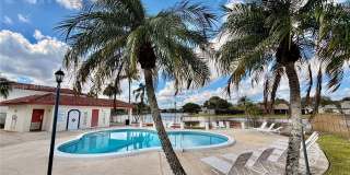 1086 N Hiatus Rd Gallery 4