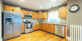 200 Woodward Avenue Gallery 6