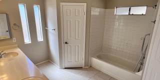 Phoenix 3 Bed, 2 Bath Home with Single Story Gallery 16