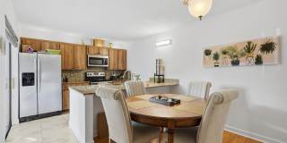 9142 SW 23rd Street unit: D Gallery 18