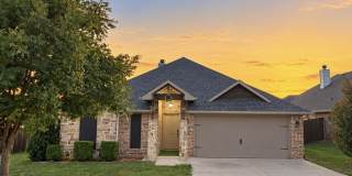 2811 S Lillis Lane Gallery 1