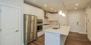 102 Saint Ives Pl #303 Gallery 7