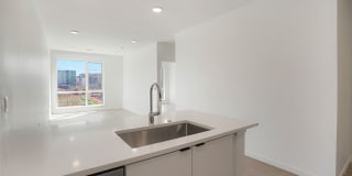 Quin + Nita Gallery 70