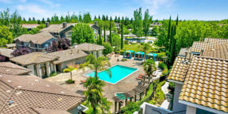 Miramonte and Trovas Apartments Gallery 21