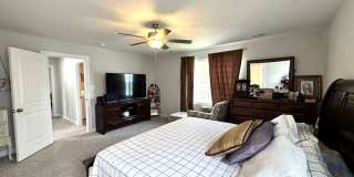 Beautiful Home! Convenient to Camp Lejeune! Gallery 18