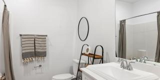 Atlantic Breeze Apartments Gallery 15