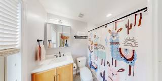 End Unit Brick TH 3 BED + 4.5 BA Roof top Deck Gallery 12