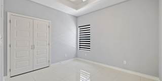 2417 Indian Creek Avenue Gallery 15