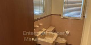 5081 Whitehall Ave Gallery 13