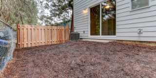 Air Conditioning! Beautiful Newer Construction Home!  3 Master Bedrooms! Gallery 19