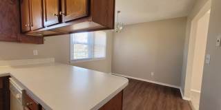 4823 NW Aurora Avenue Gallery 4