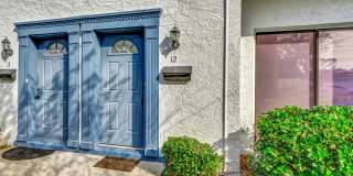 Charming 1BR/1.5BA Condo/Townhome in Bardmoor – Annual Unfurnished Rental Gallery 4