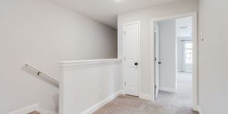 Spacious 3BR End Unit with Modern Finishes Gallery 16