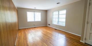 3BR/2BA Home Gallery 8