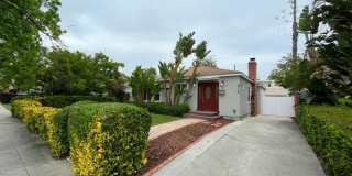MOVE-IN READY! House w/full guest unit; near to Ventura Blvd! Gallery 4