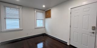 37 Center St Gallery 13