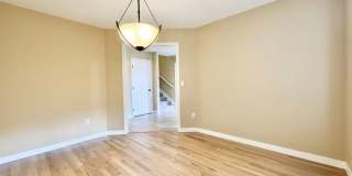 This Beautiful Updated Lake Oswego Home in a Spectacular Setting in the Heart of Lake Oswego is Coming Soon! Gallery 9