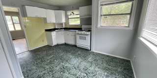 904 Oakley Avenue Gallery 3
