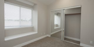 Pacific Vista Gallery 6