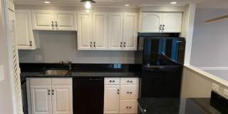 1BR in Georgetown East Village WITH PARKING!!! Gallery 32