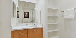 Nob Hill Tower Gallery 22